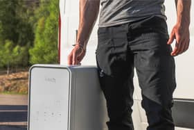 A dishwasher you can carry around - what a useful little machine