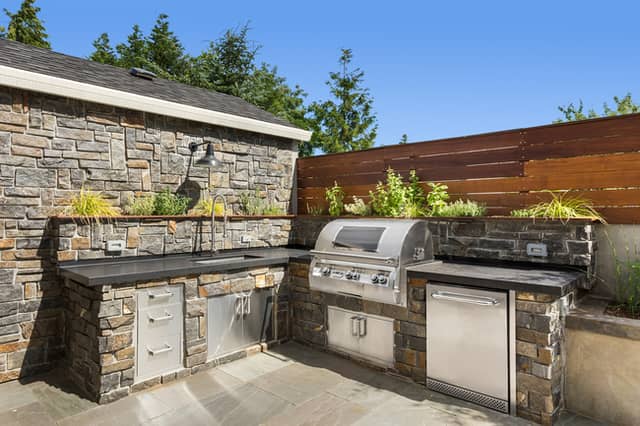 Over half of Brits aspire to have an outdoor kitchen