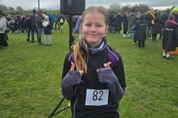Schülerin aus Peterborough absolviert 250 vollständige Parkruns vor ihrem ...