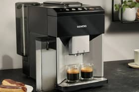 The Siemens EQ500 TQ513GB1 makes a wide range of coffee drinks and can prepare two cups at once for added convenience.
