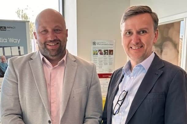 Andrew Pakes MP (right) alongside Andy Palmer CEO of Cambridgeshire Deaf Association (left)
