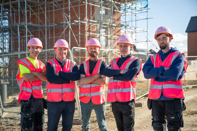 DWSM - SGB-17295 - The team at Lakewood Meadows on site in the Pink PPE