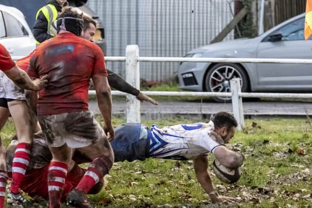 Asher Veamatahau dives over for Peterborough Lions only points at Burton. Photo: Mick Sutterby.