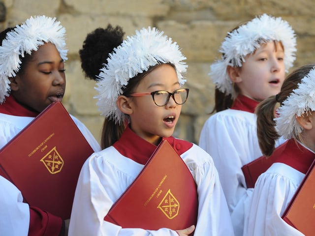 Living Nativity at Peterborough Cathedral Nat19 EMN-191223-145054009
