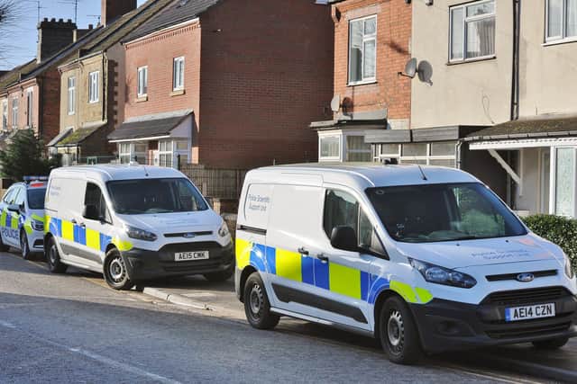 Police incident at St Paul's Road, Peterborough EMN-200115-154315009