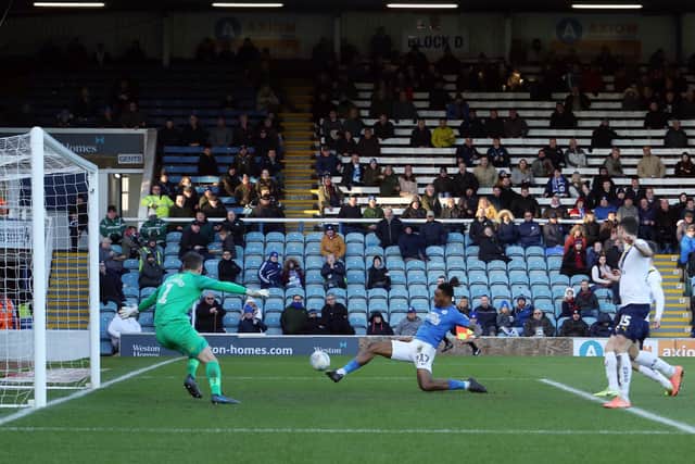Ivan Toney of Peterborough United scores his side's second goal of the game against Oxford. Photo: Joe Dent/theposh.com.