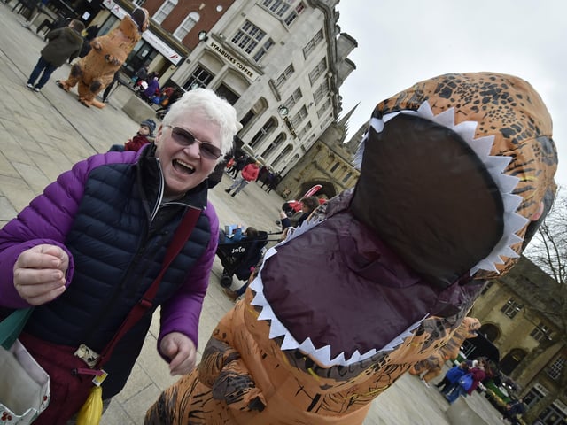 Jan Rogers meets one of the dinosaurs