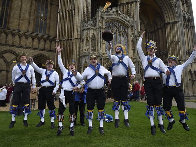 Cross Keys Morrismen