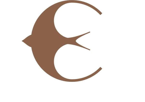 The Chic Retreats logo