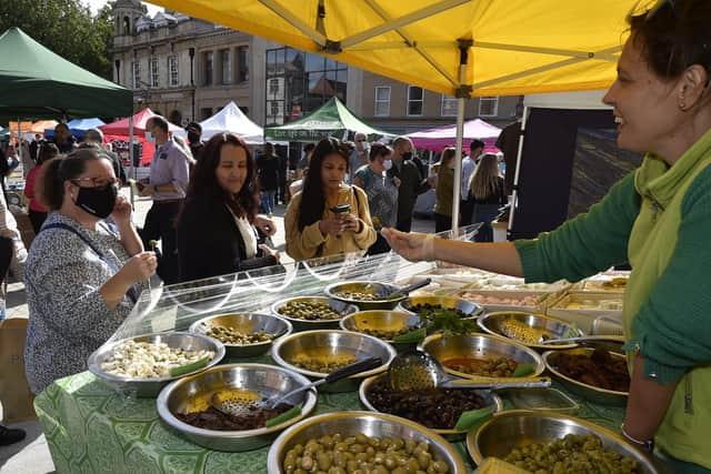 Vegan Market at Cathedral Square EMN-201209-151657005