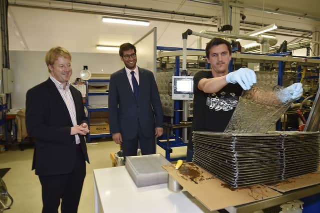 Paul Bristow and  Ranjl Jayawardena, Minister for international trade visiting Photocentric at  Peterborough. EMN-200917-145335009