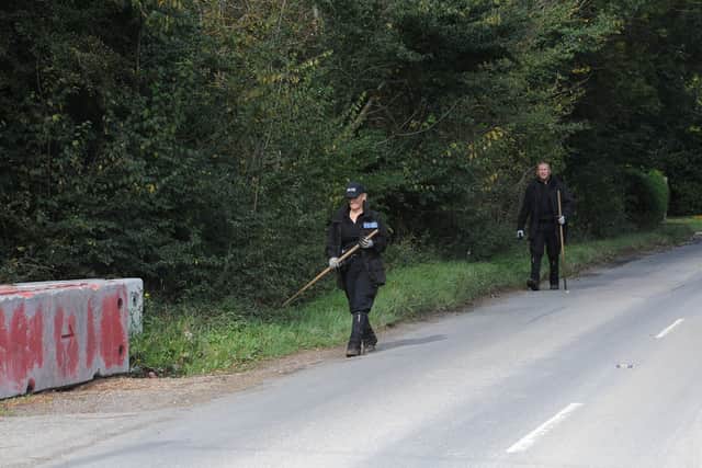 Police searching area around Newborough Road near the A47 EMN-200610-133819009
