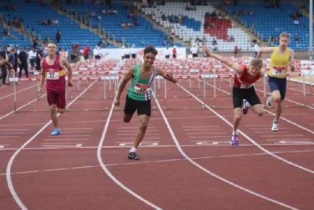 Freddie Fraser in action