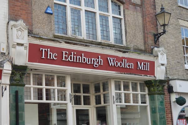 Edinburgh Woollen Mill. SUS-200909-121431001