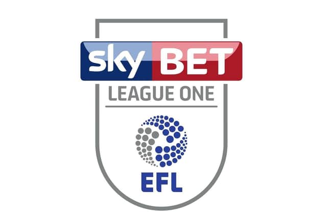The League One logo.
