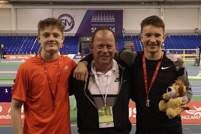 Coach Alan Sims with Max Roe (left) and Joe Purbrick (right)  at the England U20s indoor championships