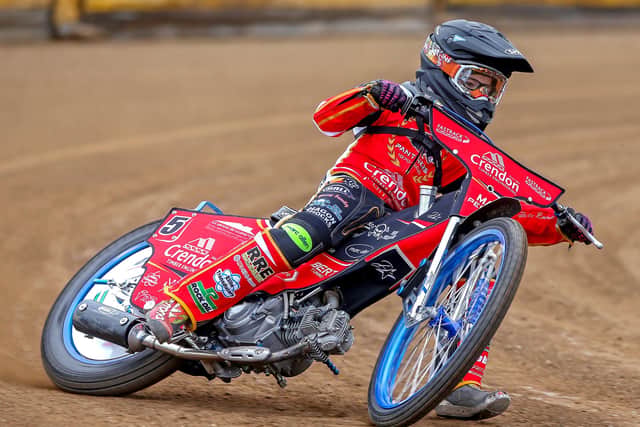Max Perry in action. Photo: Jeff Davies.