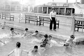 Do you know anyone in this picture of the Lido? Do you know when it was taken?