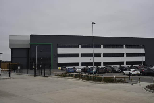 Factory A new unit at Peterborough Gateway. 1 EMN-210104-164928009
