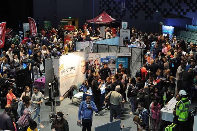 Peterborough STEM Festival 2019 at Kingsgate Centre. EMN-191013-141319009