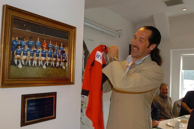 David Seaman opens the suite named in his honour at London Road in 2008.