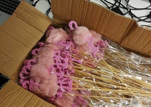 The box of flamingos