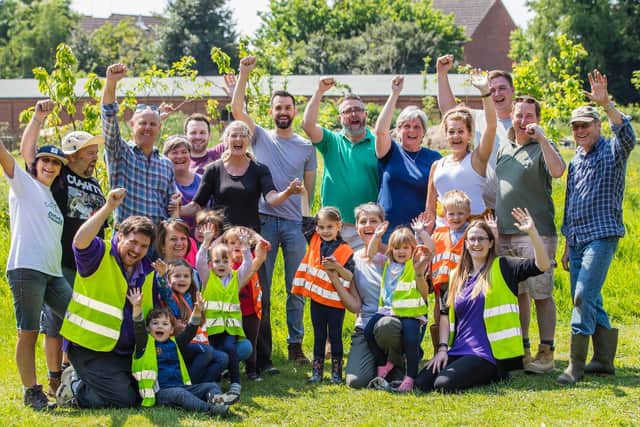 Hopkins Homes volunteers