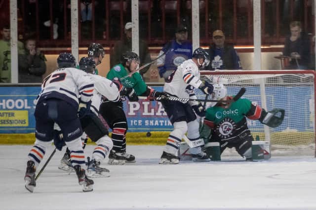 Action from Phantoms' win over Basingstoke Bison (Picture: Darrill Stoddart)
