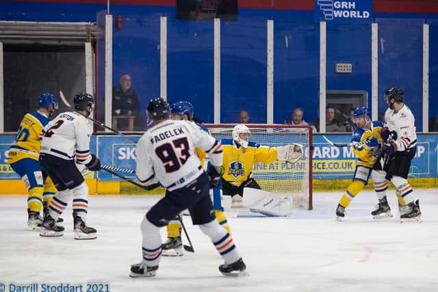 Action from Phantoms v Leeds at Planet Ice. Photo: Darrill Stoddart.