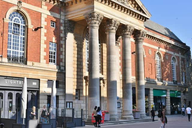 Peterborough Town Hall EMN-210809-085709009
