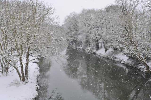 Snow in  Wansford EMN-180228-123625009