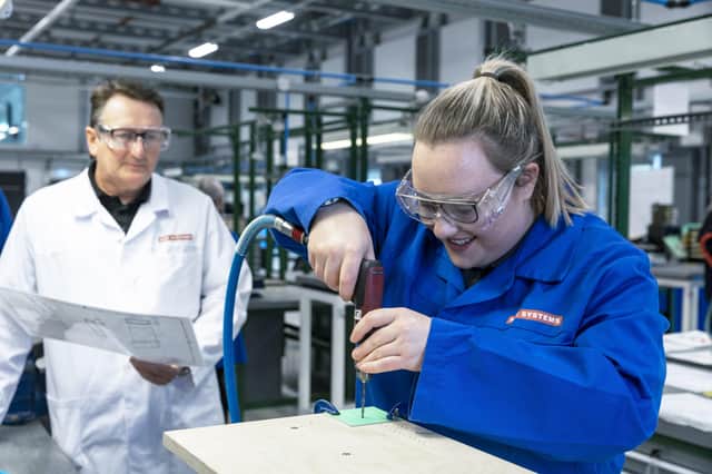 BAE Systems apprentices PPP-211224-124000001