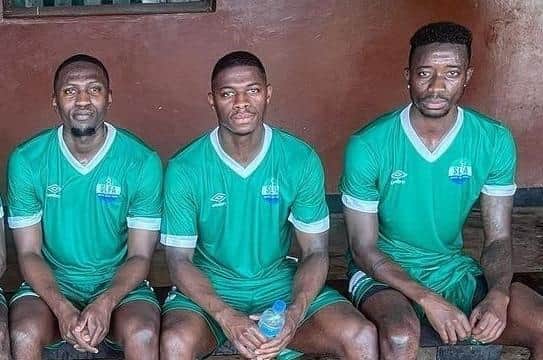 Idris Kanu (left) with Sierra Leone teammates.