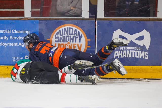 Joe Gretton of Phantoms in an unusual position during the game against Basingstoke. Photo: Darrill Stoddart.