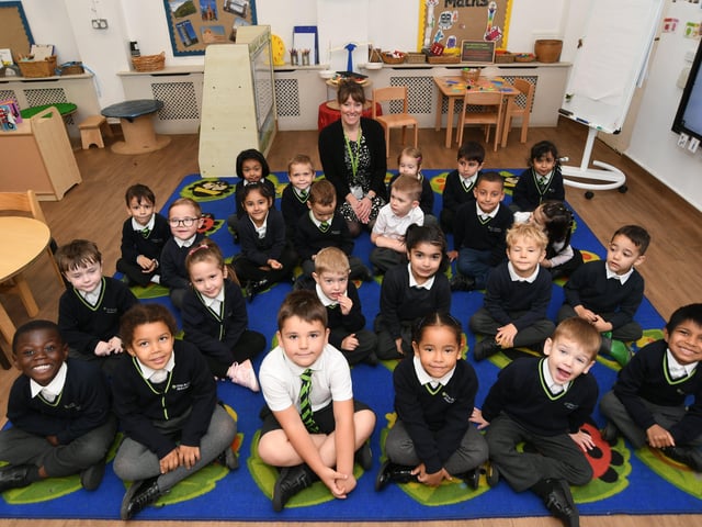 Abbotsmede primary school reception classes (2) Rec21
Rec21 EMN-210612-132646009