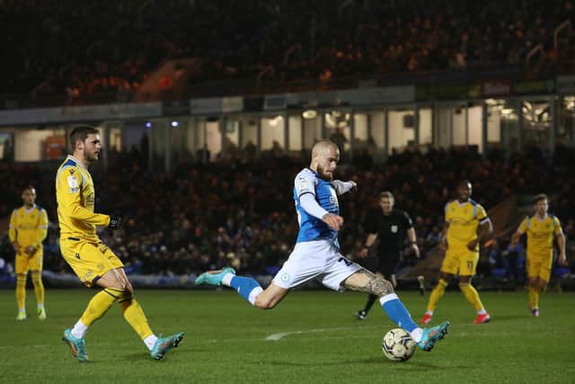 Joe Ward's late scoring chance in the Posh v Reading game. Photo: Joe Dent/theposh.com.