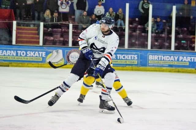 Nathan Pollard in action for Peterborough Phantoms.
