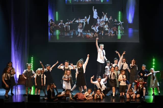 Performances at the Tu Danse Studios shows at The Cresset.
Photos: Andy Gutteridge . Image & events photography