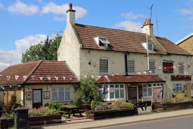 This pub is a two-storey detached public house and restaurant with a commercial kitchen and ground floor cellar. It has a main bar, snug room, games room, front and rear trade patios and a private roof terrace. (Photo: Zoopla)