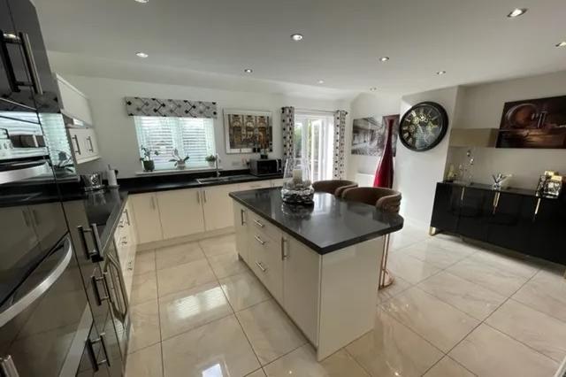 Five bedroom house for sale in Peterborough