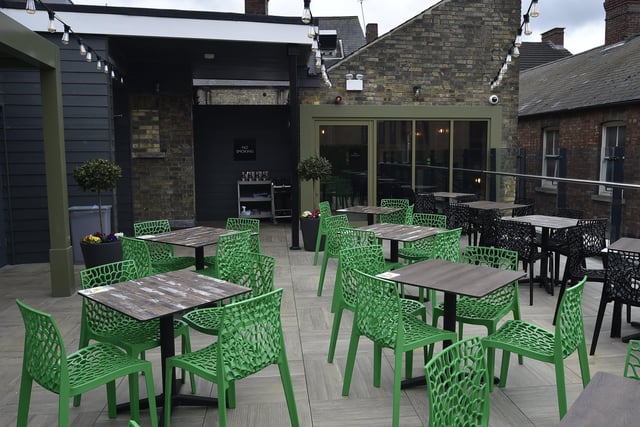The roof terrace at The  Draper's Arms  in Cowgate