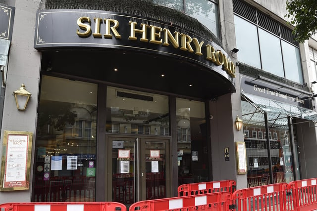 Sir  Henry Royce bar inBroadway has advertised for a bar team member