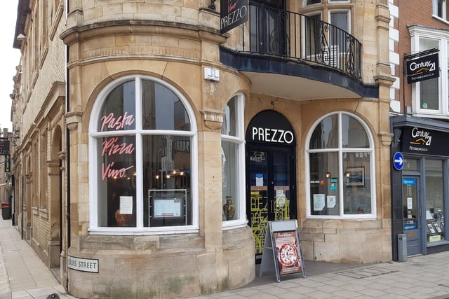 Prezzo on Cowgare has advertised for  waiting staff