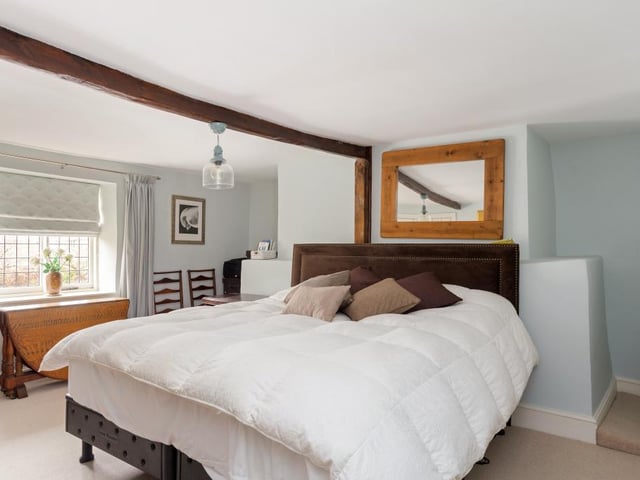 The six-bedroom home measures 3,595 sq ft.