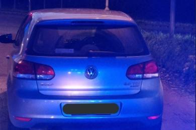 This vehicle was seen by officers trying to go the wrong way onto a roundabout. The vehicle was stopped and driver arrested for drug driving.