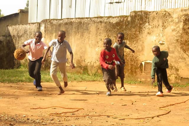 The Kenyan Children’s Project estimates that approximately 300,000 children and young people are living on the streets in Kenya.