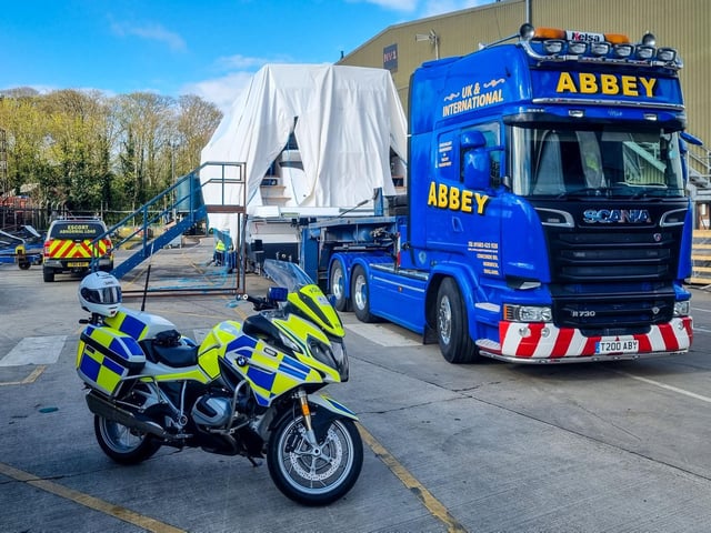 Officers escorted this abnormal load from Northants to the Cambridgeshire/Suffolk border this week. Delays were kept to a minimum.