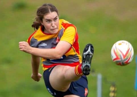 Poppy O'Driscoll in action for Peterborough RUFC girls under 18s. Photo: Lester Milbank Photography.