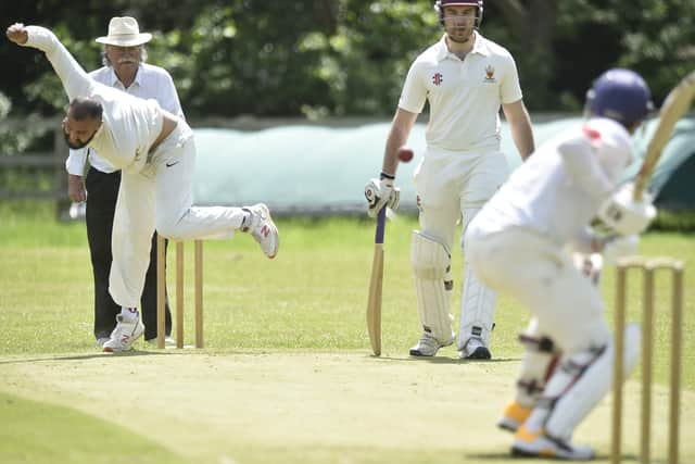 Farhan Adil bowling for Ufford Park against Old Leysians. Photo: David Lowndes.