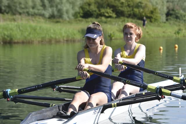 Grace Niklasson and Lydia Hilton in the J16 Double Sculls. Photo: David Lowndes.